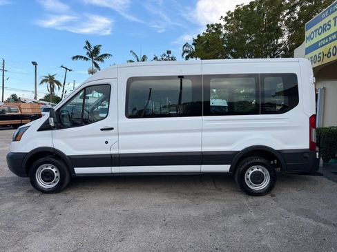 Used 2016 Ford Transit 250 148 Medium Roof RWD image 3