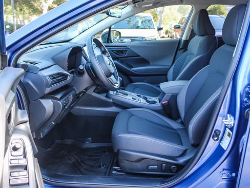 Used 2025 Subaru Crosstrek 2.0i Premium AWD/4WD image 17