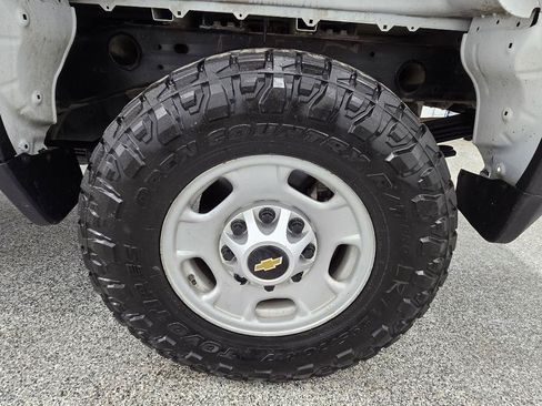 Used 2024 Chevrolet Silverado 2500 W/T w/ WT Convenience Package AWD/4WD image 29