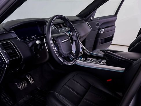 Used 2022 Land Rover Range Rover Sport HSE Silver Edition image 4