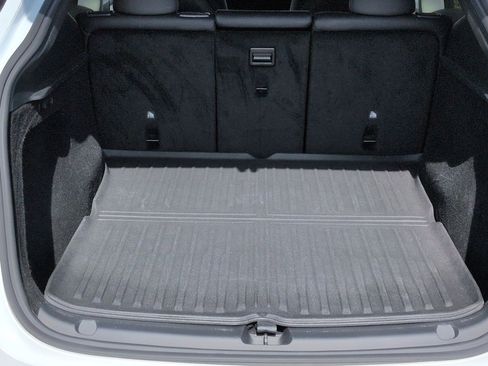 Used 2025 Tesla Model Y Long Range image 24