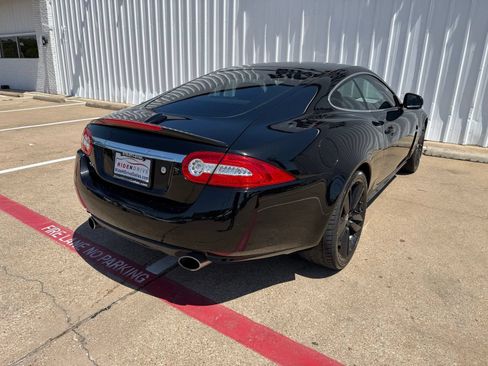 Used 2011 Jaguar XK Coupe RWD image 7