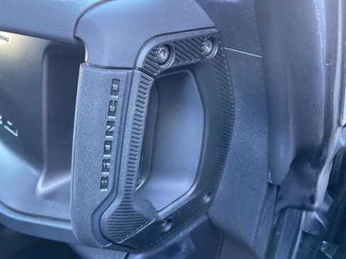 Used 2025 Ford Bronco Big Bend image 54