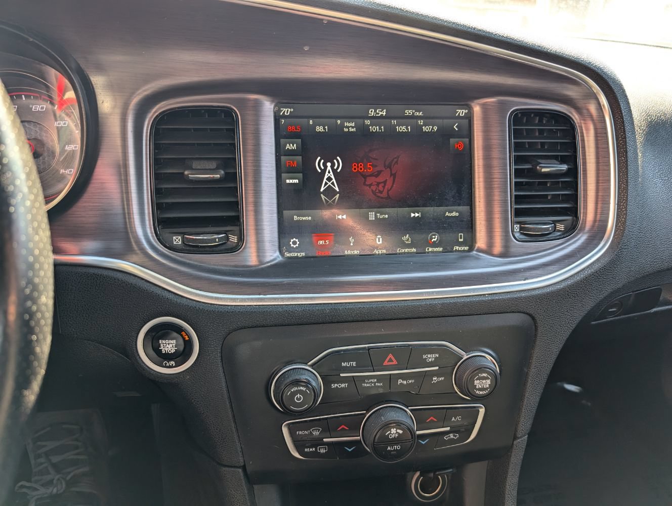 Used 2018 Dodge Charger GT w/ Driver Confidence Group AWD/4WD image 23