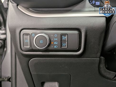 Used 2022 Ford Explorer XLT w/ Equipment Group 202A AWD/4WD image 21