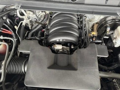 Used 2017 GMC Yukon SLE image 21