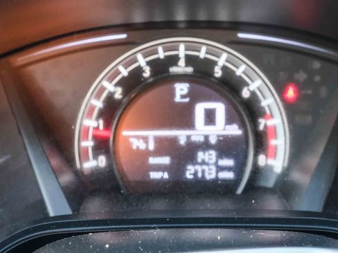 Used 2018 Honda CR-V LX image 25