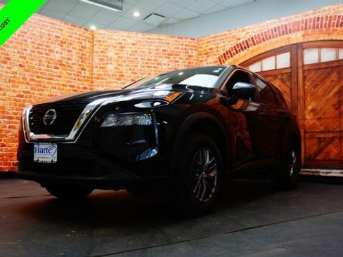 Certified 2021 Nissan Rogue S AWD/4WD image 3