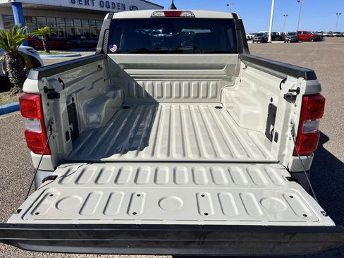 New 2025 Ford Maverick XLT w/ Equipment Group 302A image 20