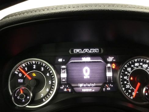 Used 2019 RAM 1500 Sport image 37