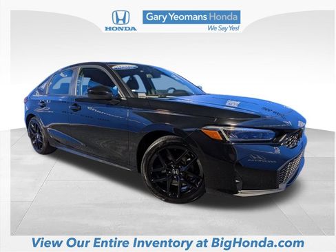 Used 2025 Honda Civic Sport image 5