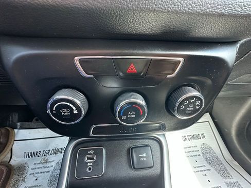 Used 2018 Jeep Compass Sport image 22