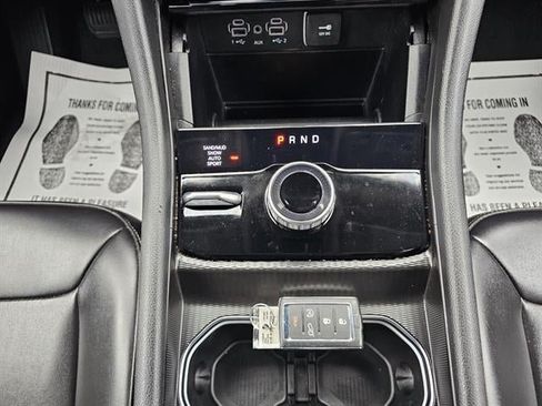 Used 2024 Jeep Grand Cherokee Limited AWD/4WD image 30