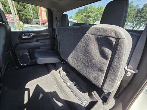 Used 2025 GMC Sierra 1500 SLT RWD image 12