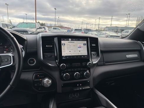 Used 2024 RAM 1500 Laramie AWD/4WD image 22