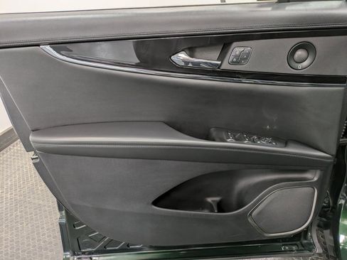 Used 2021 Lincoln Nautilus Reserve w/ Cargo Utility Package image 8