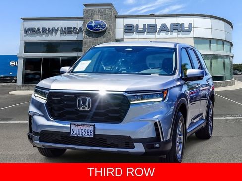 Used 2024 Honda Pilot EX-L image 3
