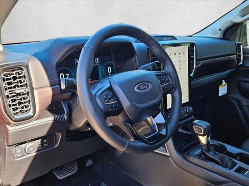 New 2025 Ford Ranger Lariat w/ FX4 Off-Road Package image 3