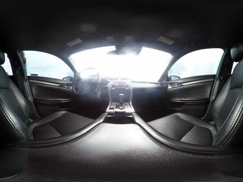 Used 2019 Honda Civic Sport image 19
