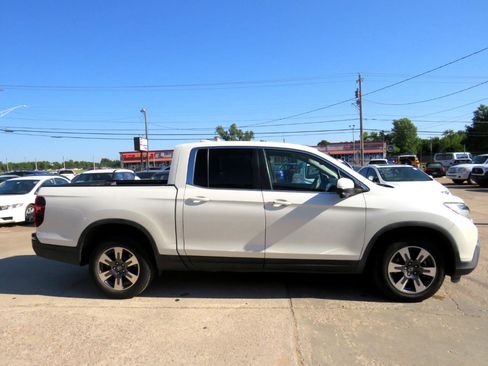 Used 2018 Honda Ridgeline RTL-T image 4