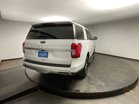 Used 2024 Ford Expedition XLT image 8