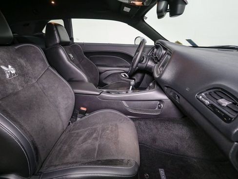Used 2016 Dodge Challenger R/T Scat Pack image 17