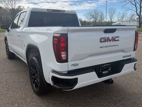 Used 2025 GMC Sierra 1500 Elevation AWD/4WD image 7