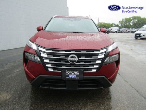 Used 2025 Nissan Rogue SV w/ SV Premium Package AWD/4WD image 14