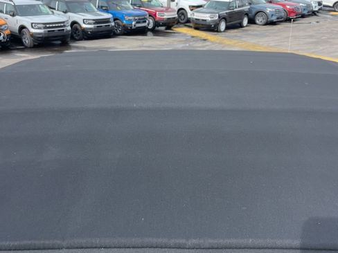 Used 2023 Jeep Wrangler Sport S image 13