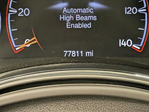 Used 2015 Jeep Grand Cherokee Overland image 23