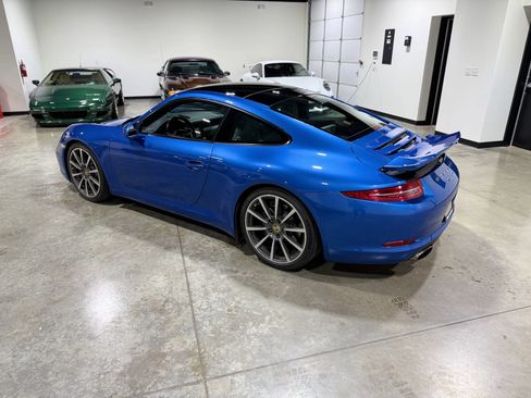 Used 2015 Porsche 911 Carrera image 10