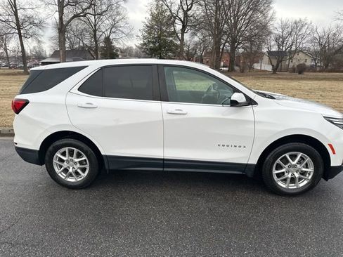 Used 2022 Chevrolet Equinox LT image 29