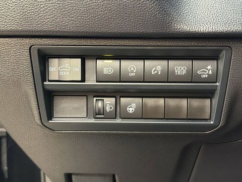 Used 2026 Toyota Tundra SR5 w/ TRD Off-Road Package AWD/4WD image 29