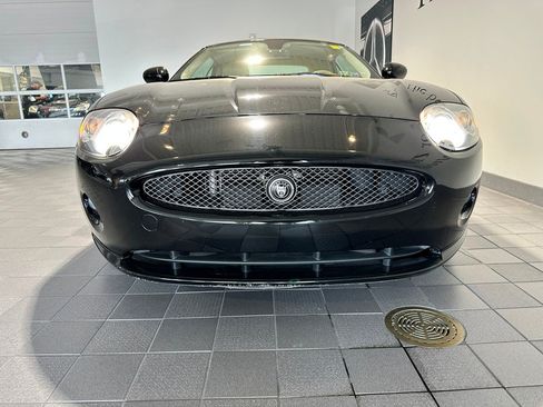 Used 2008 Jaguar XK Convertible RWD image 2