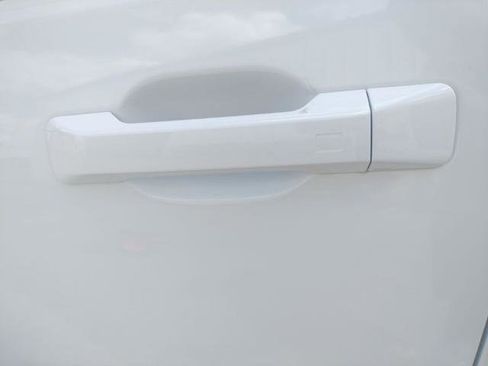 Used 2025 Hyundai Santa Fe SEL FWD image 28
