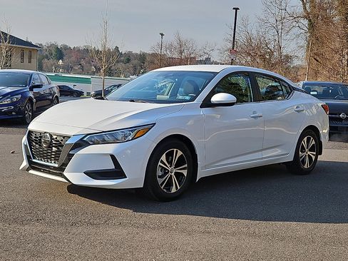 Certified 2023 Nissan Sentra SV image 3