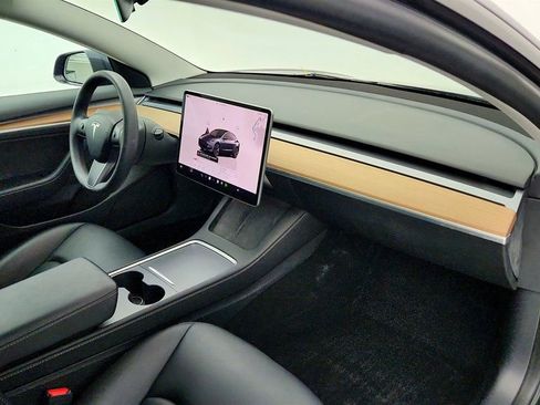Used 2023 Tesla Model 3 Standard Range RWD image 29
