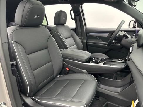 New 2026 Buick Enclave Sport Touring w/ Power Package AWD/4WD image 35