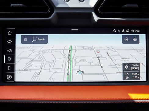 Used 2025 Lamborghini Urus SE image 78