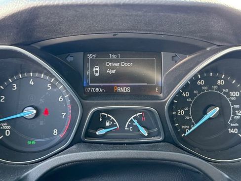 Used 2018 Ford Focus SEL image 11