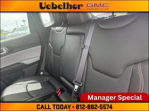 Used 2023 Jeep Compass Limited AWD/4WD image 17