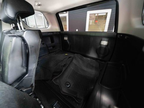 Used 2023 Toyota 4Runner TRD Off-Road Premium w/ Moonroof Package AWD/4WD image 24