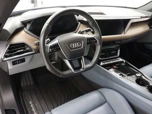 Used 2022 Audi e-tron GT Prestige w/ Prestige Package AWD/4WD image 15