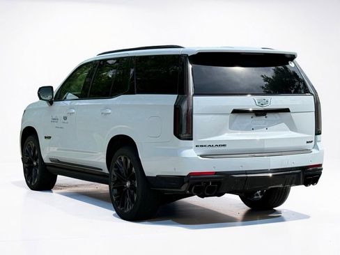 New 2026 Cadillac Escalade V AWD/4WD image 12