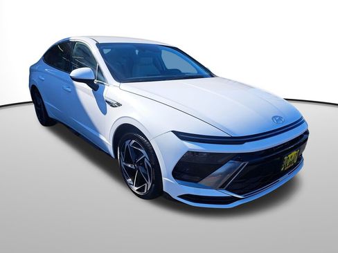 New 2026 Hyundai Sonata SEL image 3