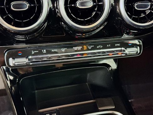 Used 2020 Mercedes-Benz A 220 A 220 image 18