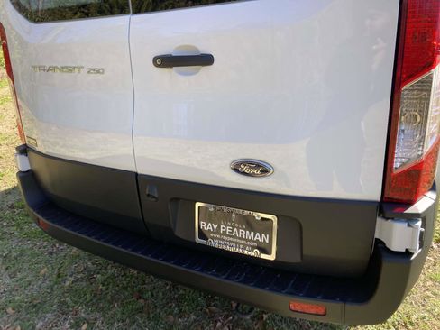 Used 2024 Ford Transit 250 Low Roof w/ Exterior Upgrade Package image 4