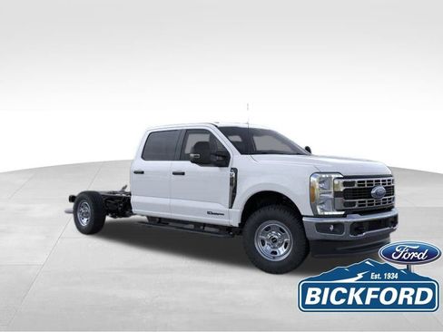 New 2026 Ford F350 XL w/ XL Chrome Package AWD/4WD image 6