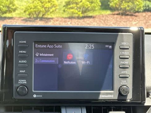 Used 2021 Toyota RAV4 XLE w/ Convenience Package AWD/4WD image 13