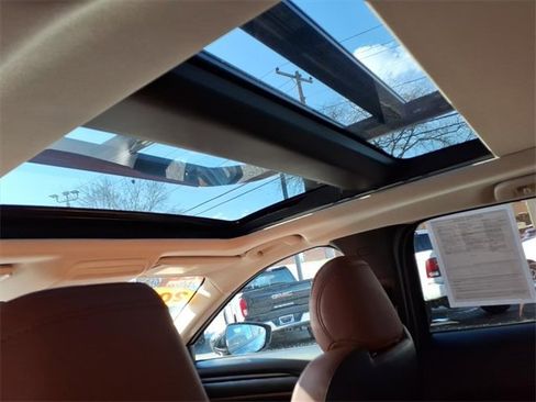 Certified 2025 MAZDA CX-50 Meridian Edition w/ Apex Package image 29